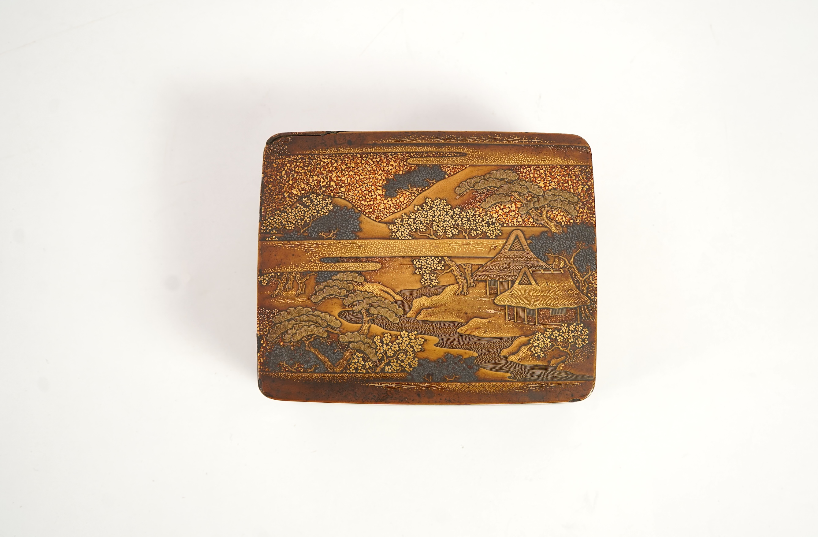 A Japanese gold lacquer ‘landscape’ box, tray and cover, 19th century